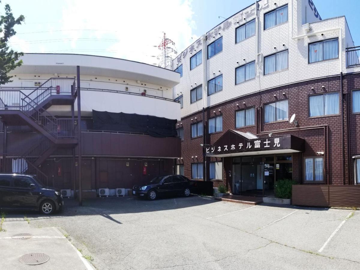 Business Hotel Fujimi Фудзиёсида Экстерьер фото