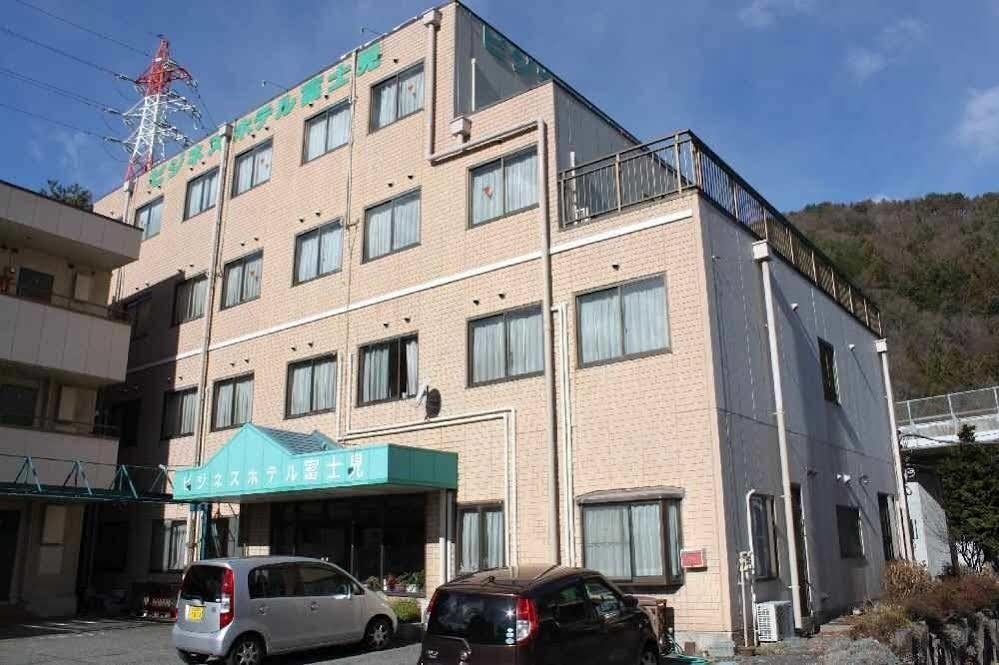 Business Hotel Fujimi Фудзиёсида Экстерьер фото